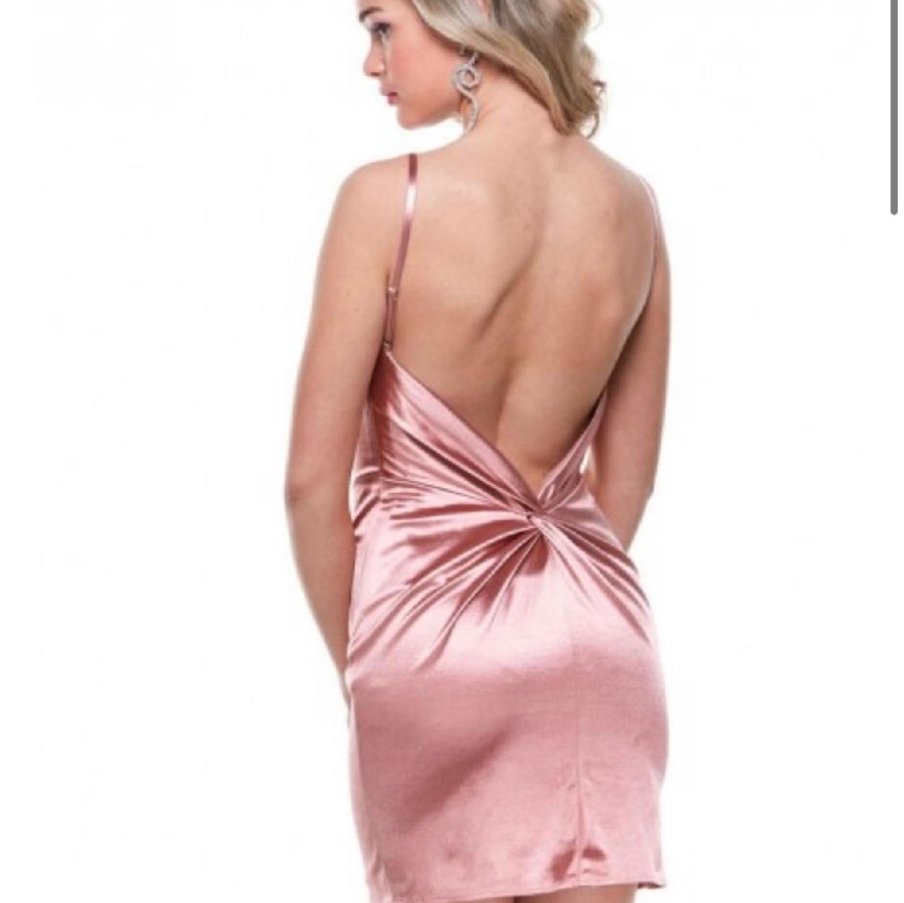 Alyce open twist back semi formal/cocktail dress
